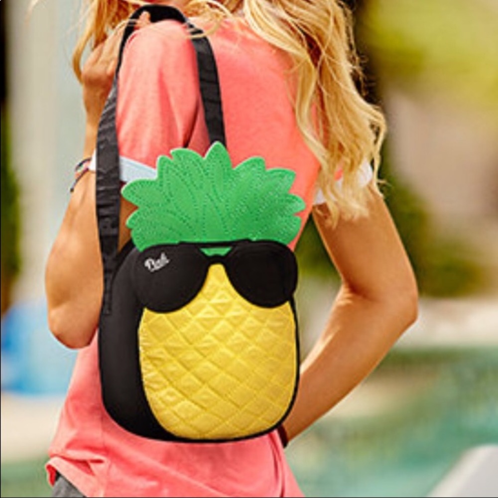 NEW with Tags! Victoria Secret • Cooler